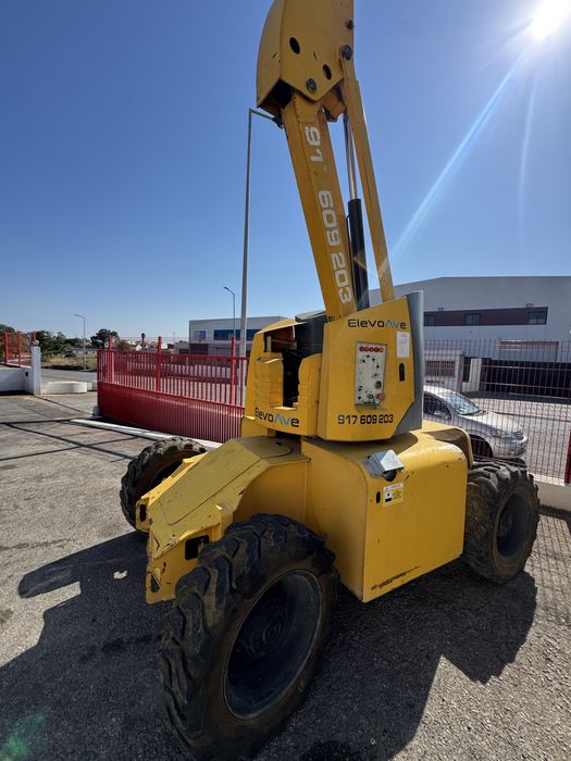 Plataforma Articulada Diesel 12mt