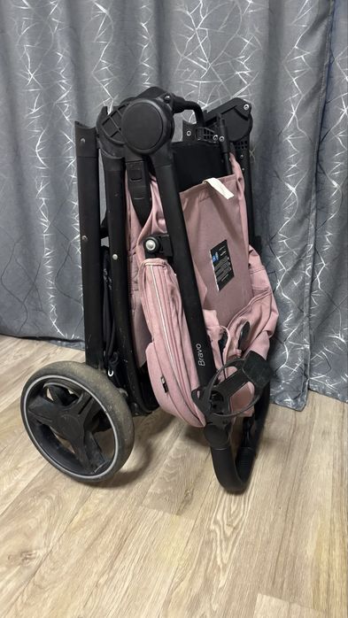 Прогулянковий візочок Carrello Bravo CRL 8512 Pink