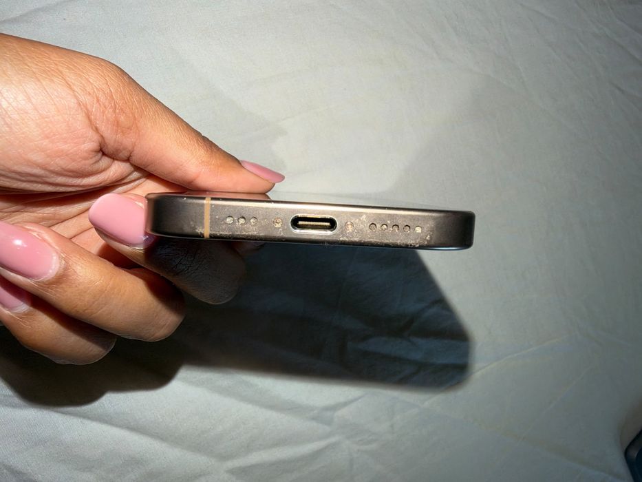 Apple Iphone 16 pro