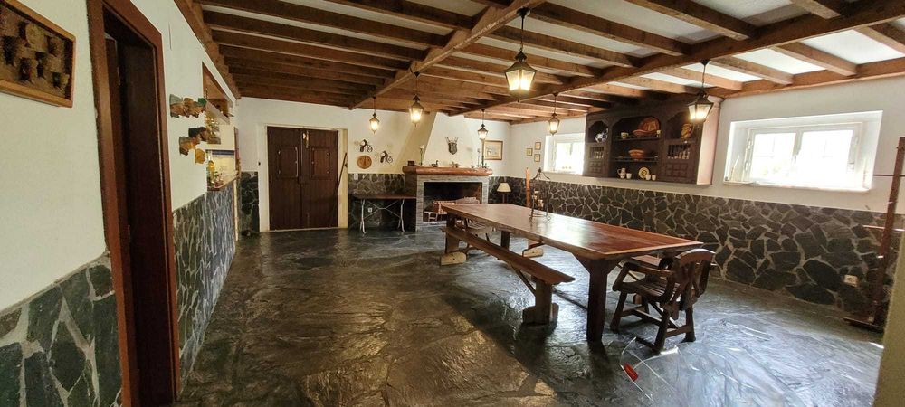 Moradia com piscina, amplos jardins e espaços de lazer — Milharado, Mafra