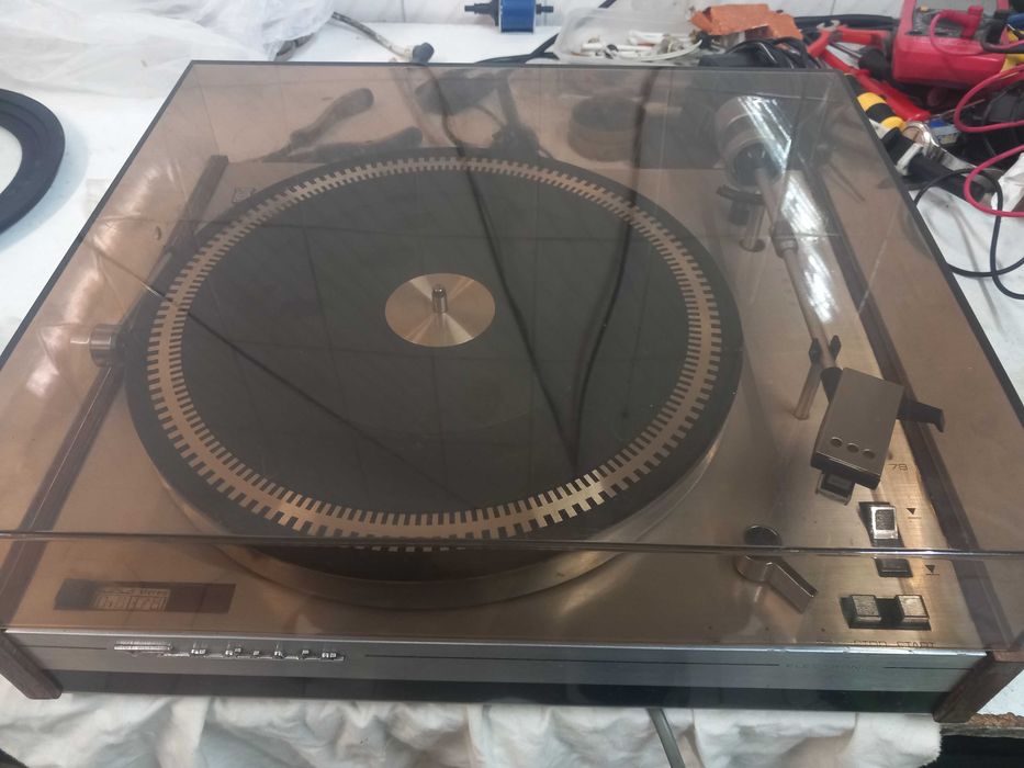 Gira-discos radiola (Philips)