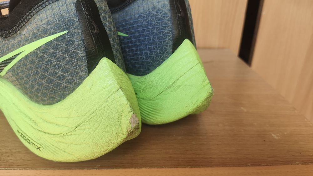 Nike ZoomX Vaporfly Next% 1