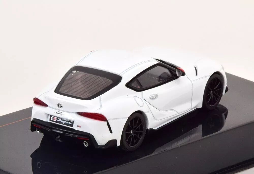 Ixo 1:43 toyota supra ano 2020