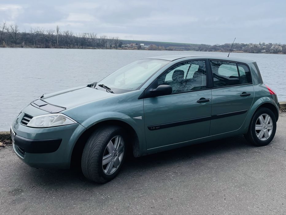 Продаж Renault  Megan 2 hatchback