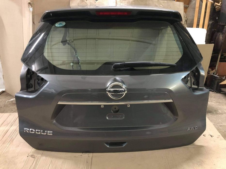 Ляда крышка багажника Nissan Rogue Ниссан Рог T 32 цвет KAD