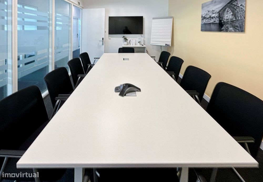Escritórios privados para 10 pessoas em Vila Nova de Gaia, Arrabida