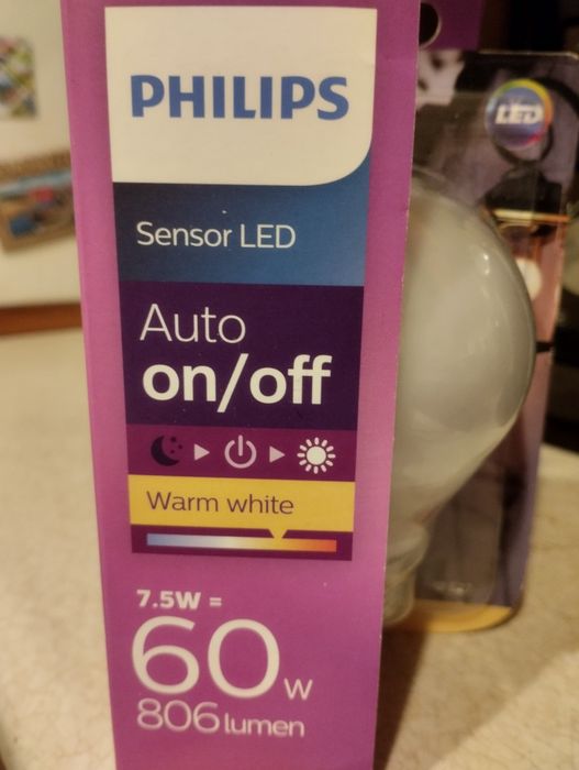 Żarówka z czujnikiem zmierzchu Philips