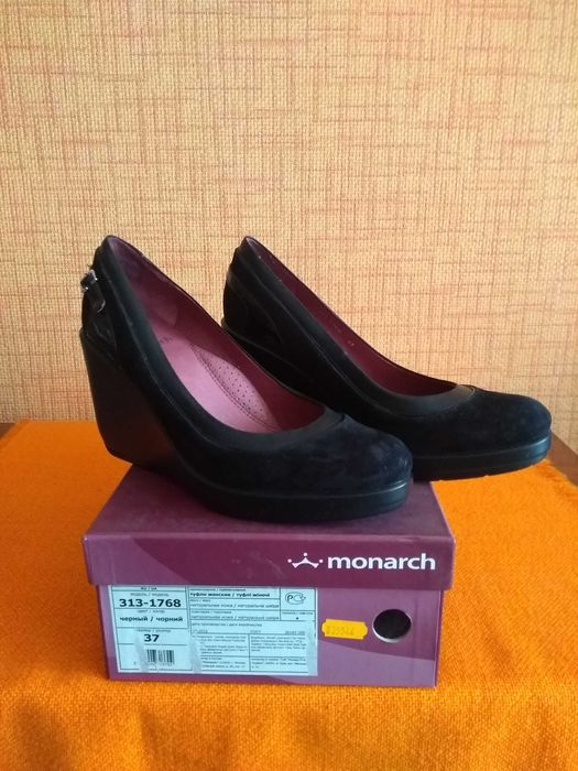 Туфлі жіночі Monarch