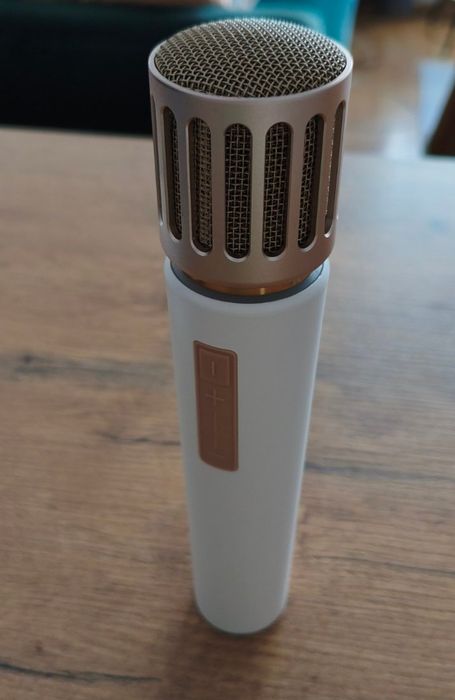 Zestaw mikrofonów do karaoke. Nowe. Podświetlenie LED.