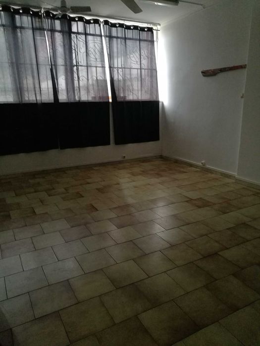 Loja em galeria no Areeiro