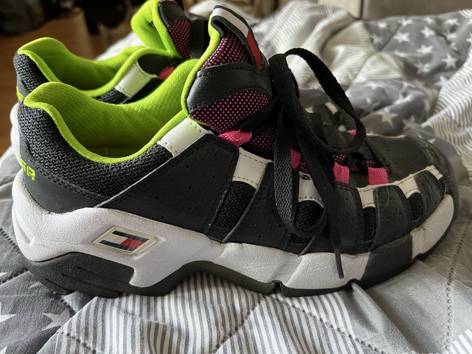 Sportowe buty Tommy Hilfiger, sneakersy, rozm. 39