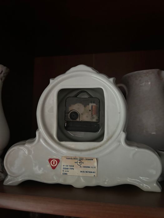 Zegar porcelana firmy Metron