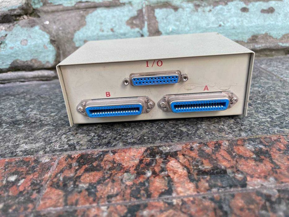 KVM-переключатель roline data switch box