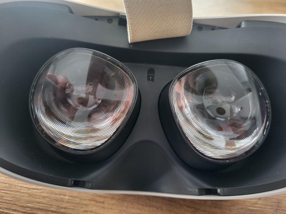 Meta Quest 2 – 256 GB + DODATKI | Gotowy zestaw VR!