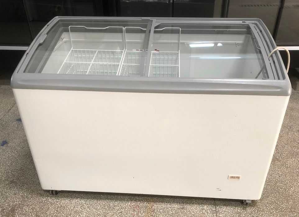 UŻYWANA Zamrażarka przeszklona AHT model RIO S125