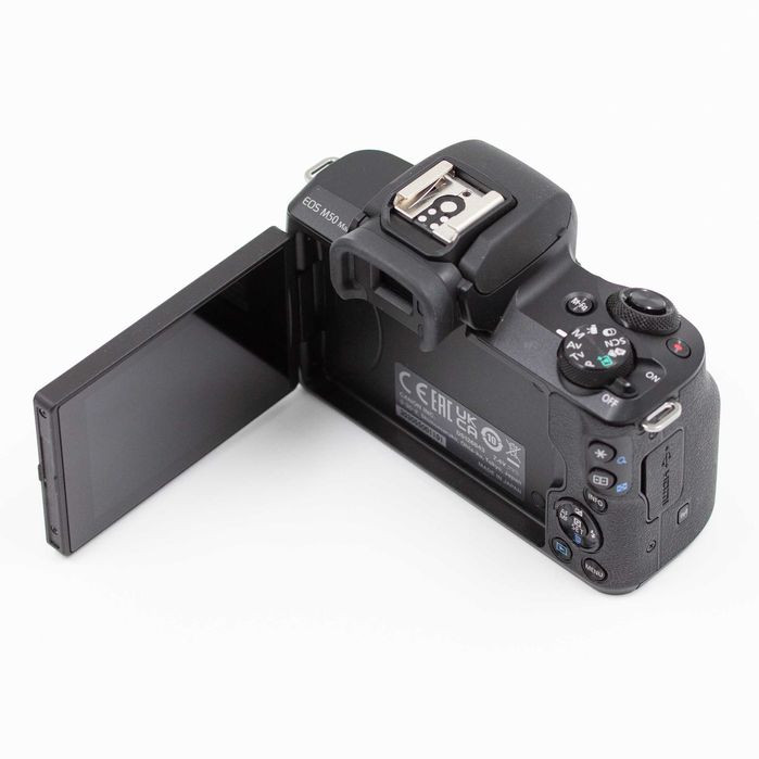Canon M50 Mark II+15-45mm F3.5-6.3 IS STM + Acessórios Extras