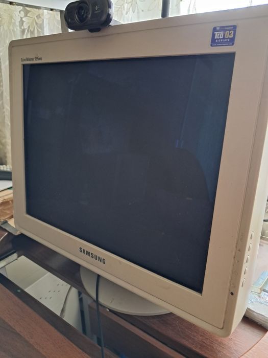 Монітор Samsung.