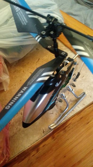 Продам вертоліт на радіо управлінні