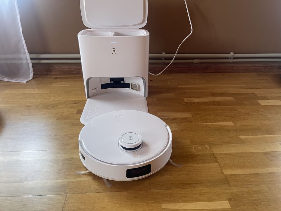Ecovacs Deebot T10 Plus Робот-пилосос з вологим прибиранням | Lidar