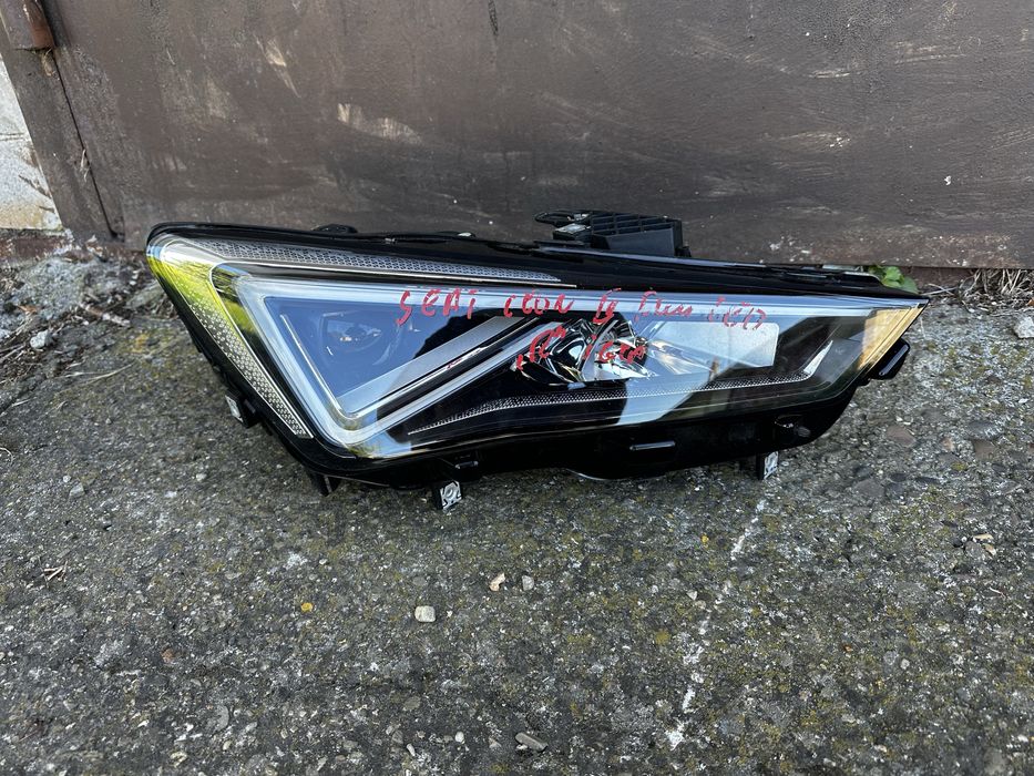 Фара права для Seat Leon Cupra 5FB941008F