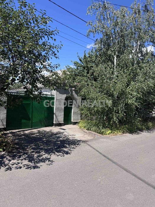Продаж будинку з власним виходом до річки в Ракетному Урочищі! Перша лінія