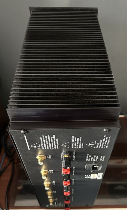 Acurus by Mondial - 200 FIVE - amplificador de potência