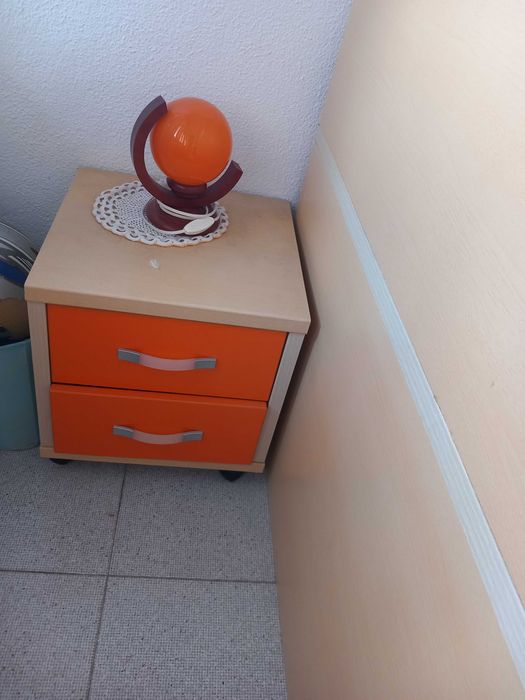 Mobiliário de quarto usado