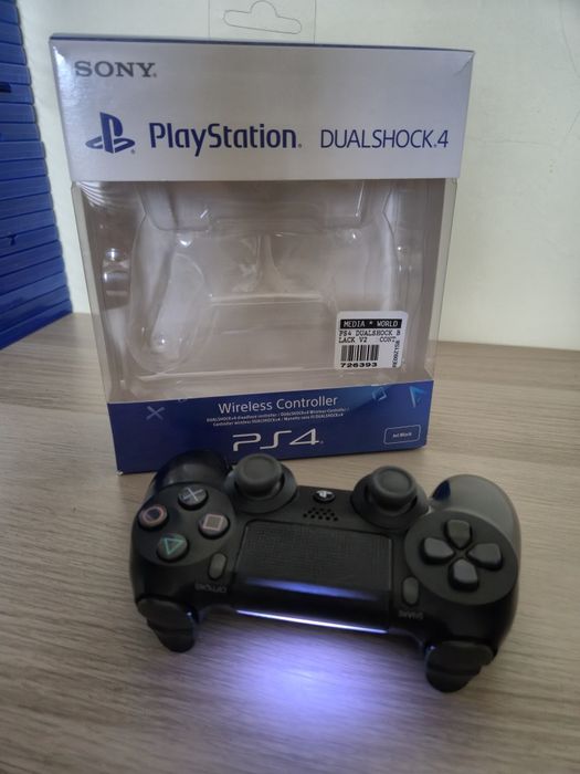 Comando PS4 com caixa excelente estado