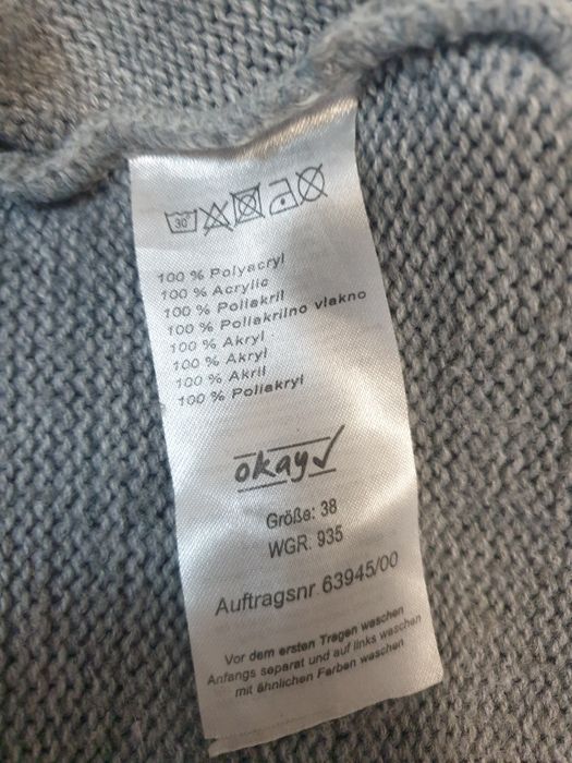 Sweter tunika z kapturem 38