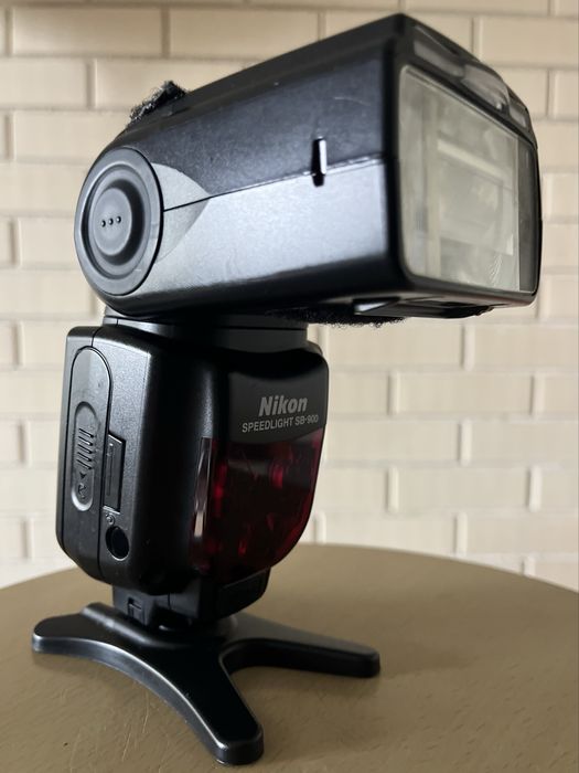 Flash Nikon SB-900