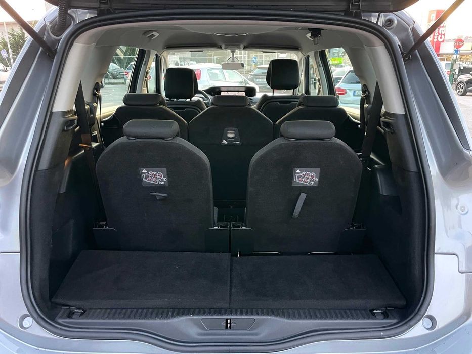 Citroen C4 Spacetourer 1.6HDi 7Lug GPS/Carplay c/Garantia - 178€ p/mês