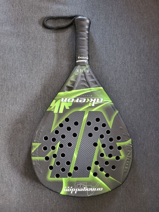 Raquete de Padel Akkeron Black Armageddon A25 – COMO NOVA