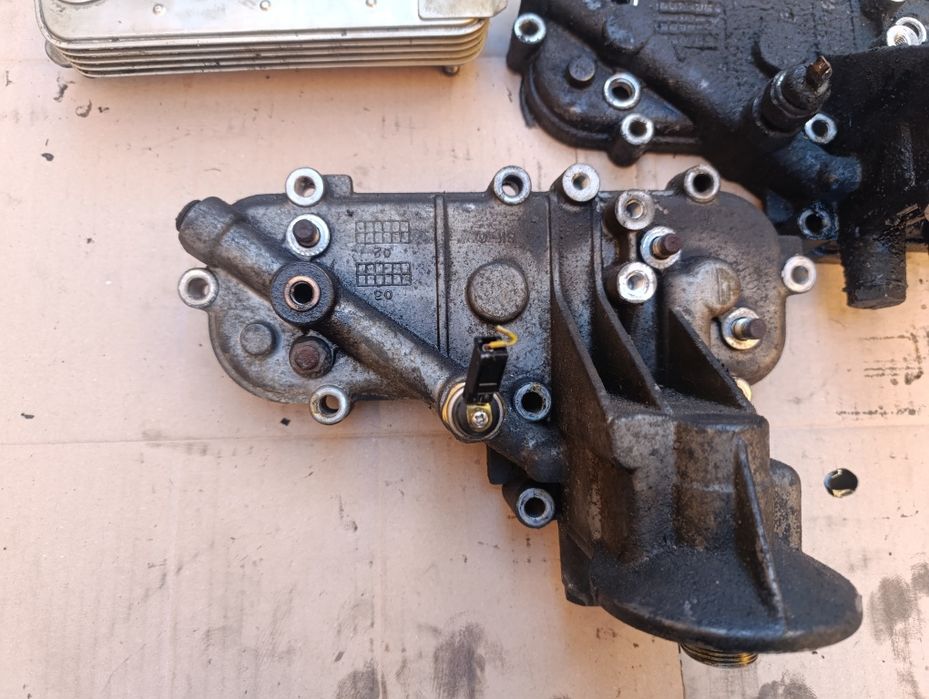 Теплообмінник корпус фільтра масла 2.9 Tdi Crdi Terracan Carnival