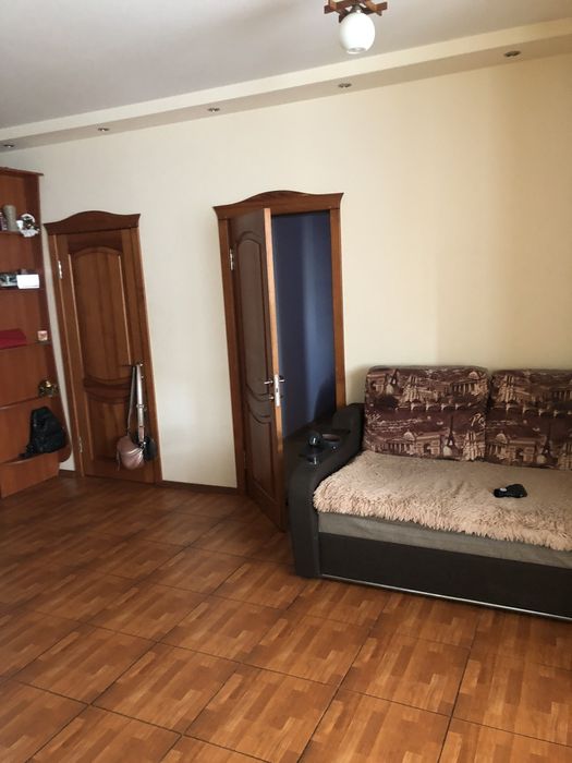 Продам 3-х кімнатну квартиру з автономним опаленням