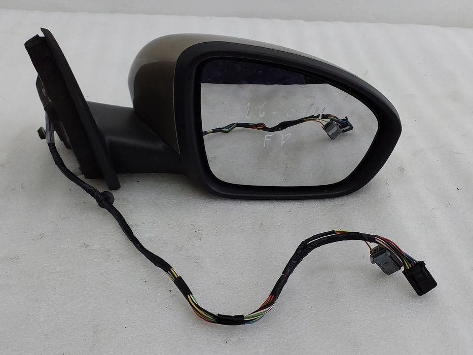 Retrovisor / espelho direito RENAULT Megane IV (B9A/M_)