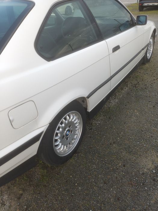Vendo BMW 318 E36