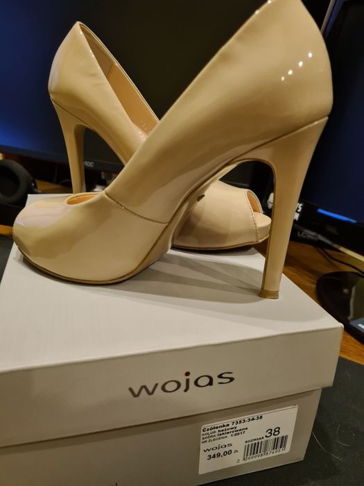 Buty ,skóra lakierowana,Wojas,wysokie beżowe platformy