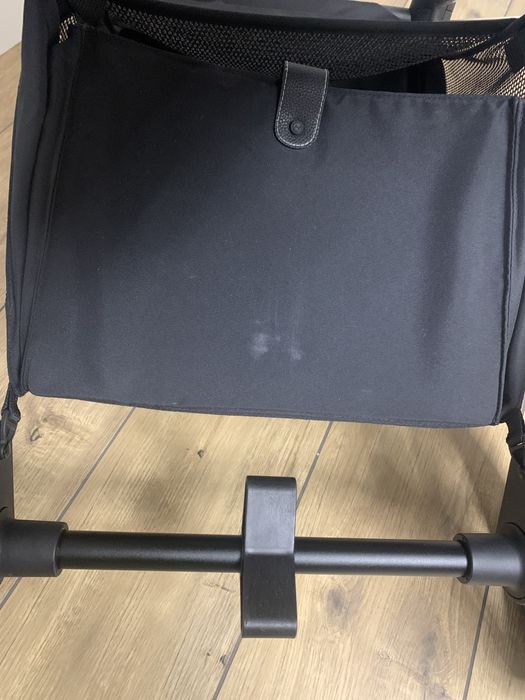 Spacerówka Cybex Priam 4.0 stelaż chrome