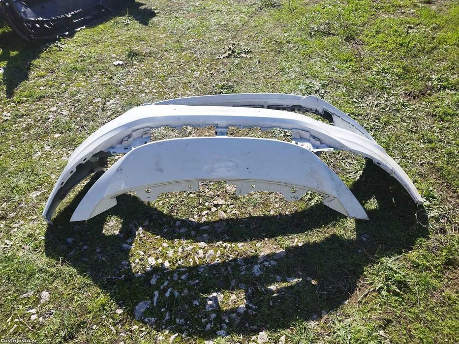 Para-choques frente Fiat Tipo 2022