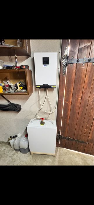 Інвертор, батарея, комплект безперебійного живлення