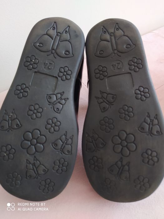 Sapatinho azul marinho de verniz Tam. 24