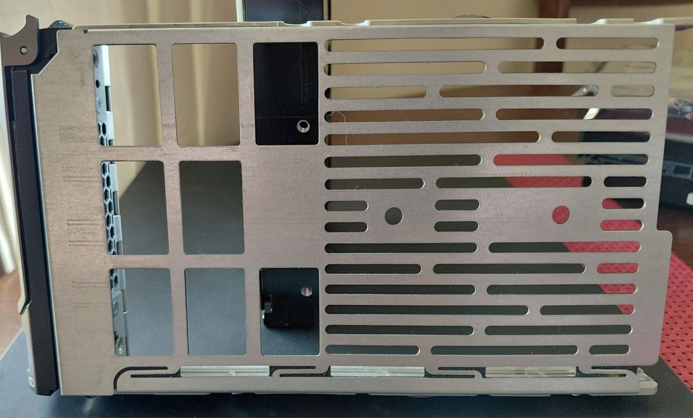 Servidor Dell Gaveta/Caddy/Gaveta discos SAS. 12Gb 1TB 7.2K