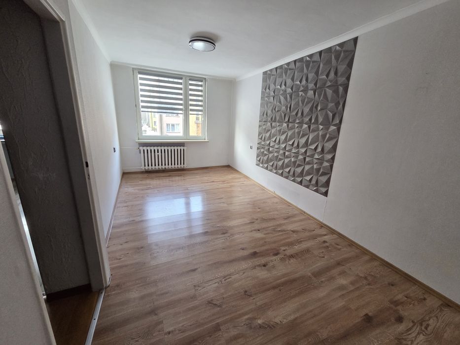 Sprzedam mieszkanie M3 o powierzchni 38 m² w Rybniku Niewiadomiu - Widok 2