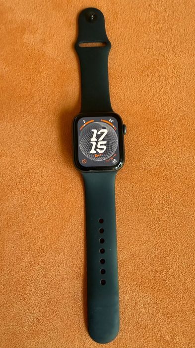 Apple Watch SE 44mm GPS Black Aluminium