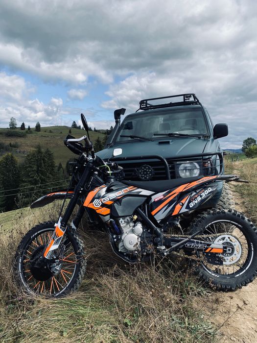 Продам GNS 300 стан ідеальний пробіг 900км