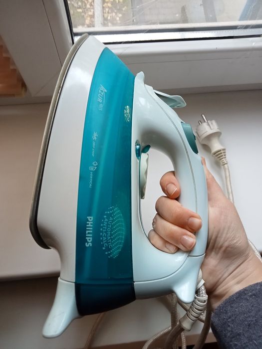 Утюг Philips Azur