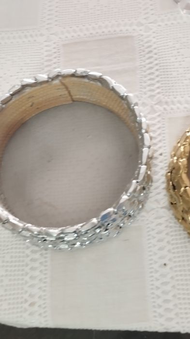 Peneiras dourada e prateada  artesanato