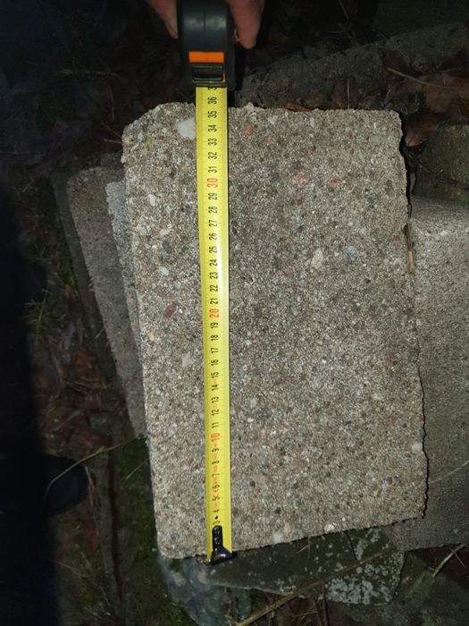 Cegła pustaki budowlany