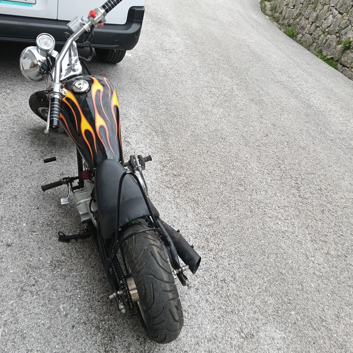 Mini chopper (estilo HD)