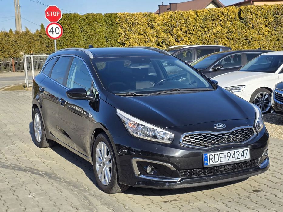 Kia Ceed Automat Xenon Navi Kamera Panorama Biznes